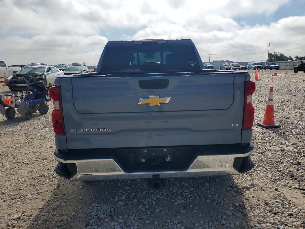 2024 Chevrolet Silverado C1500 LT