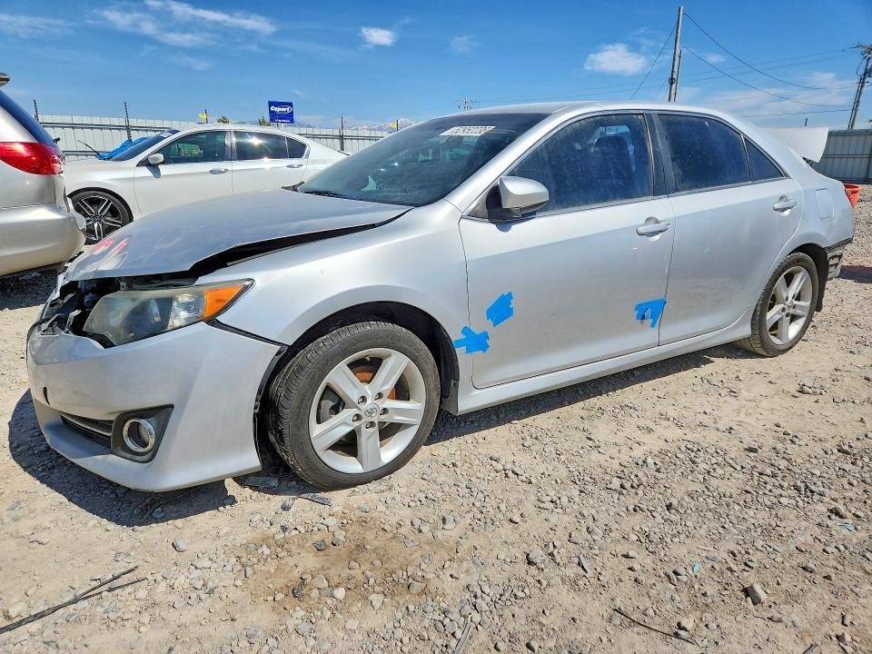 2014 Toyota Camry se
