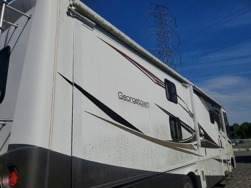 2010 GEO PRO Trvtrl