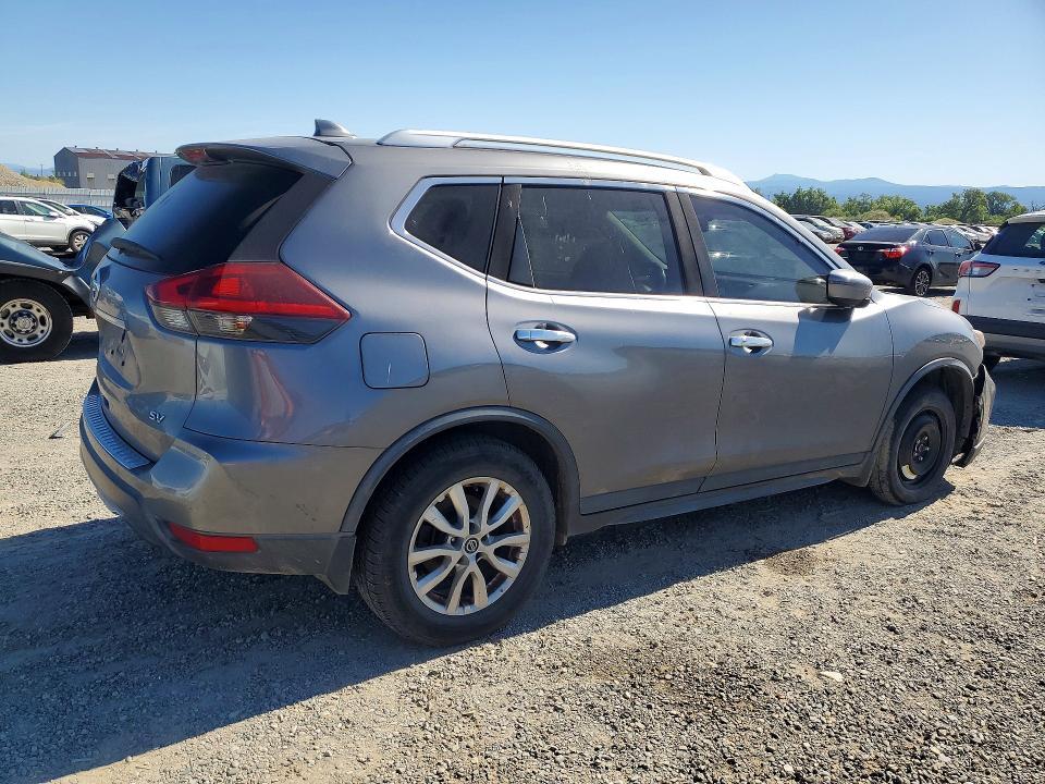 2018 Nissan Rogue sv