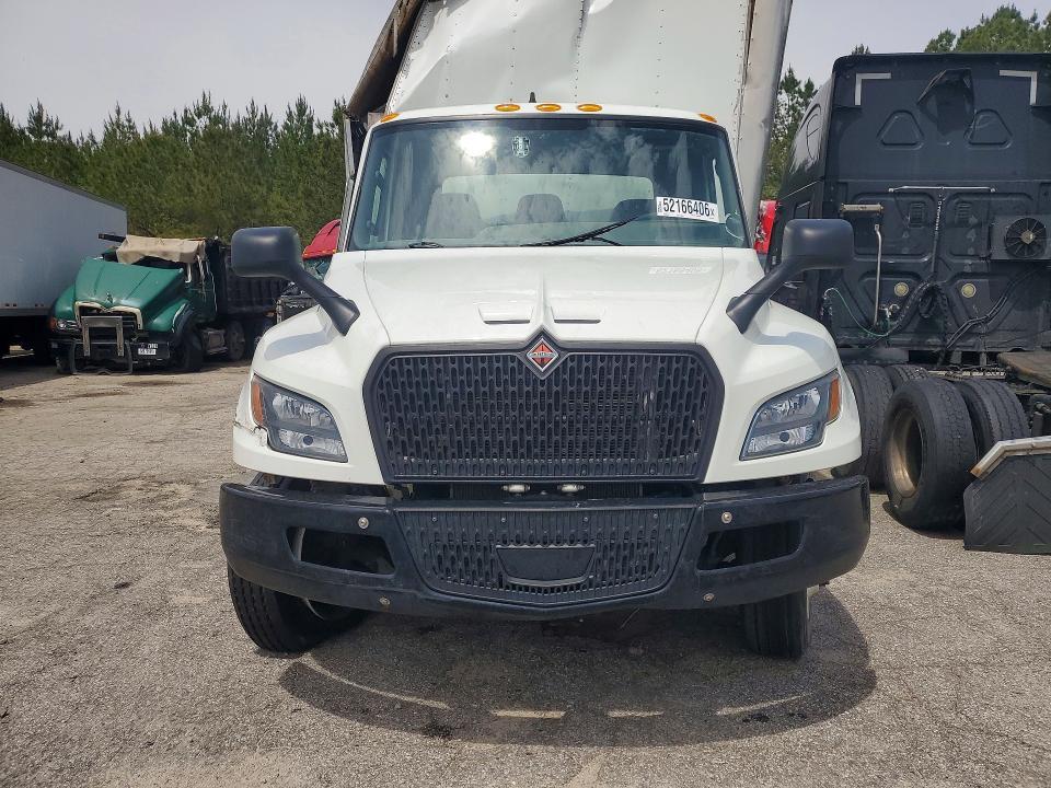 2024 International MV607 BOX Truck