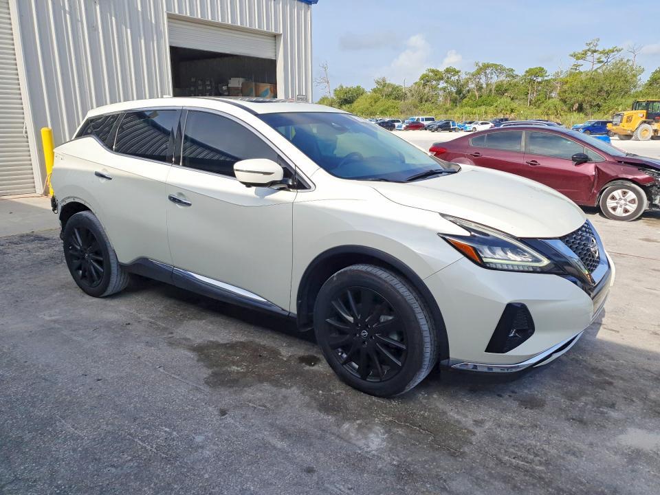 2023 Nissan Murano sl