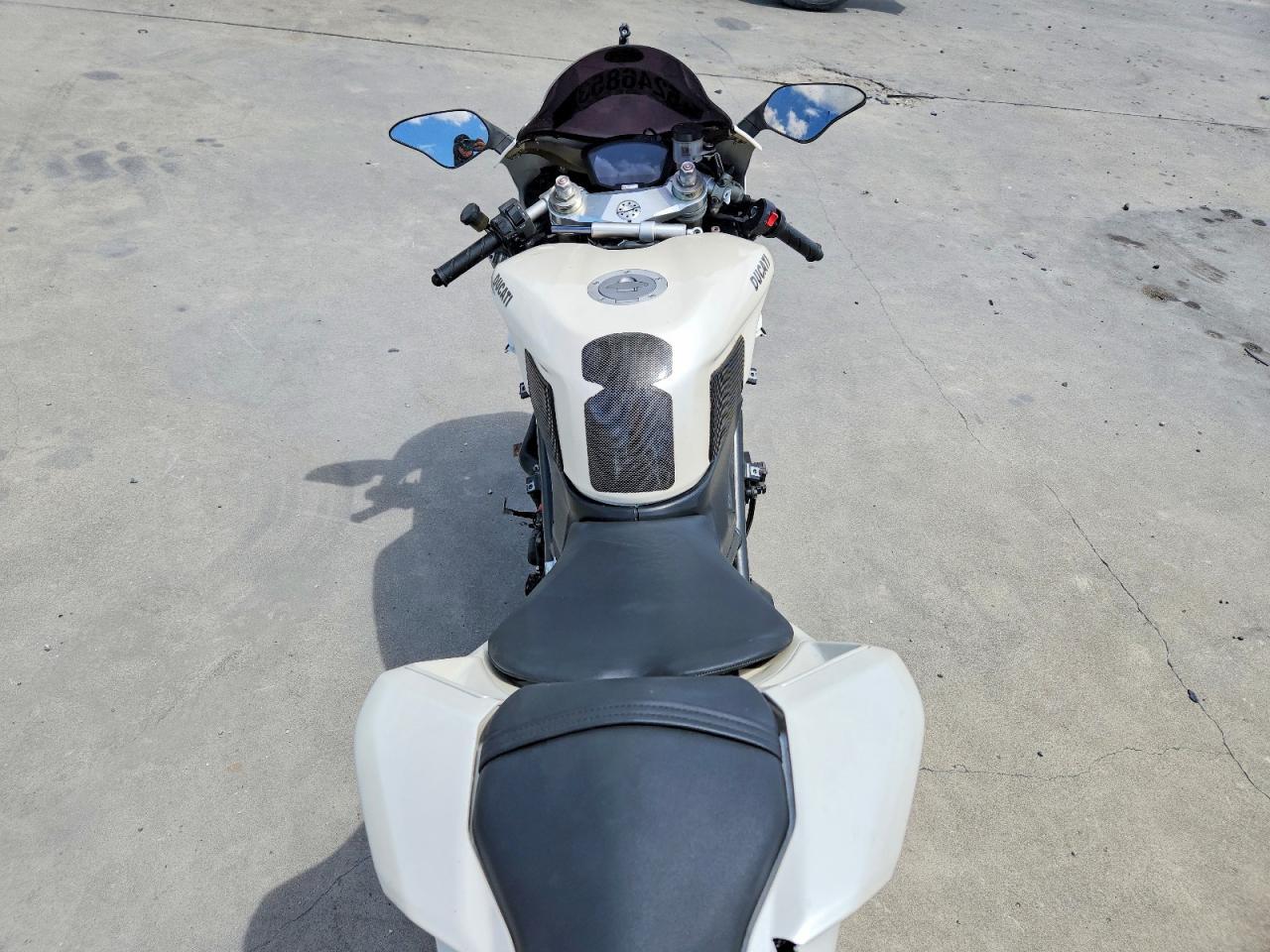 2009 Ducati 1198 Base