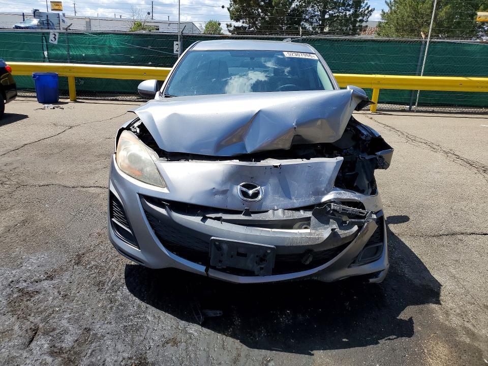 2011 Mazda 3 I