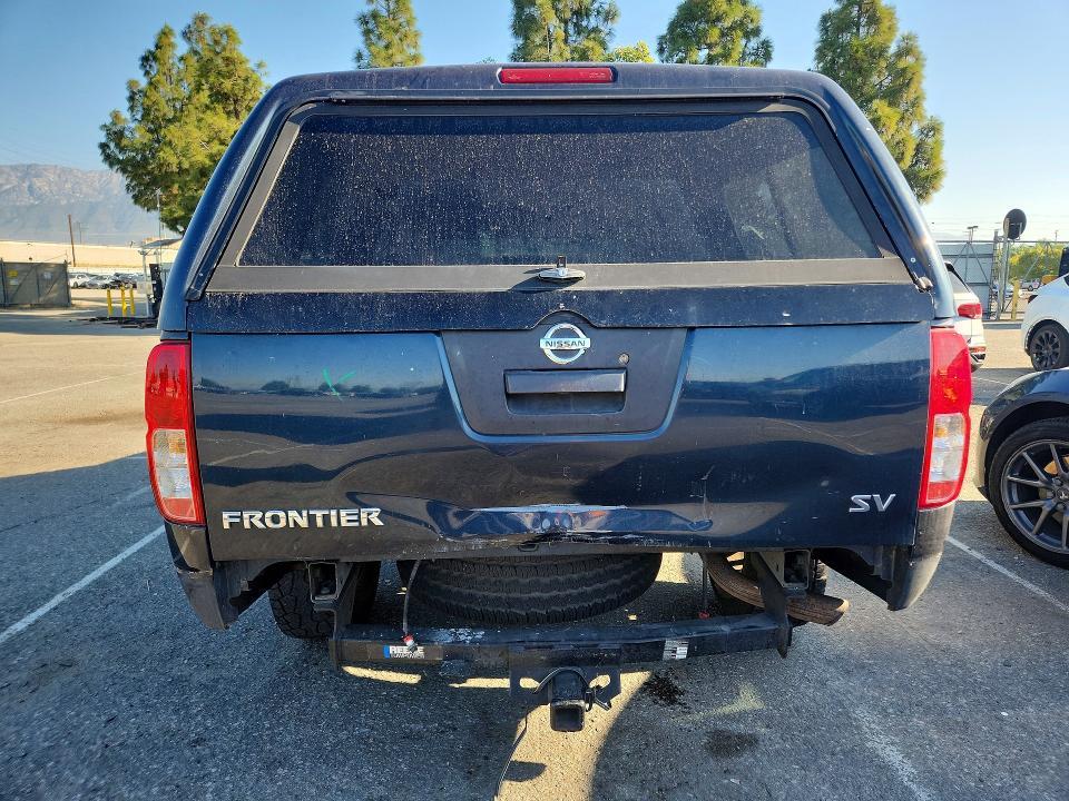 2015 Nissan Frontier SV