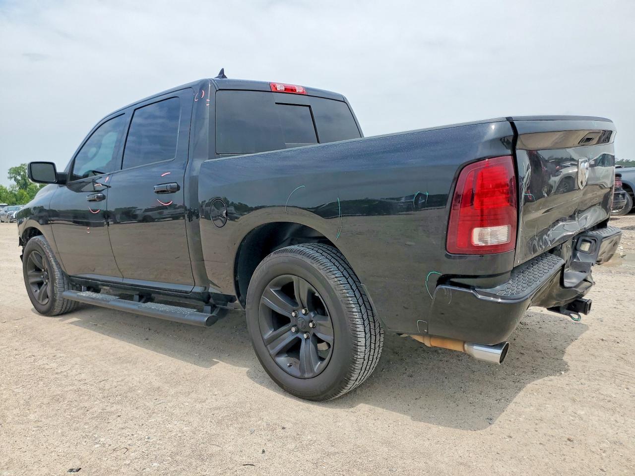 2017 Dodge RAM 1500 Sport