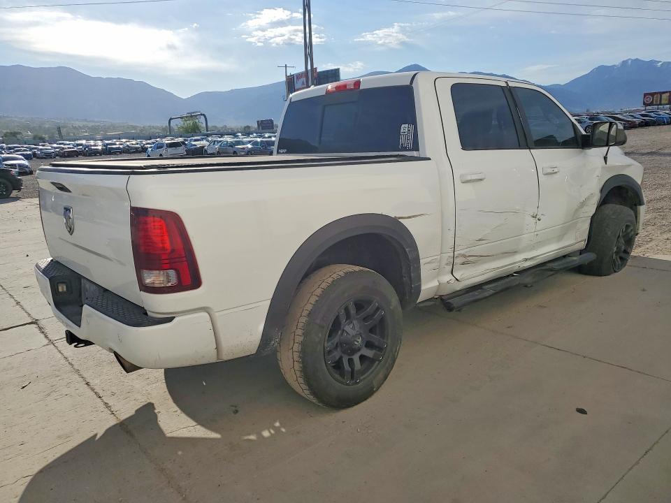 2016 Dodge RAM 1500 Sport