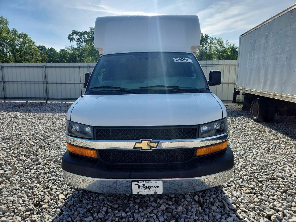 2020 Chevrolet Express Delivery Truck