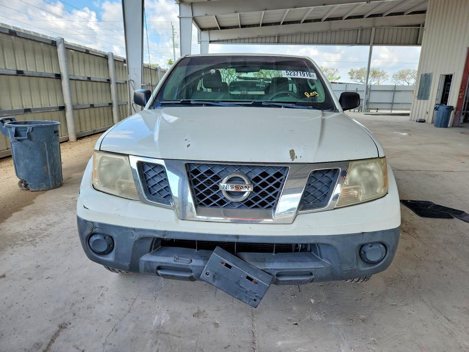 2013 Nissan Frontier S
