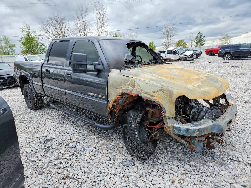 2004 GMC Sierra K2500 Heavy Duty