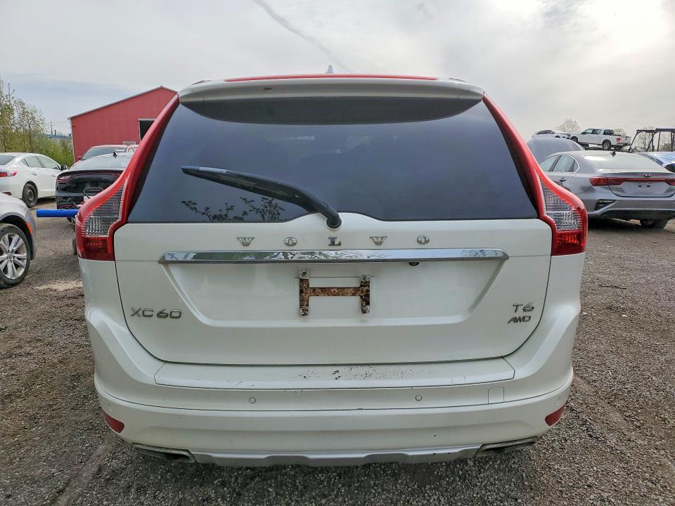 2015 Volvo Xc60 T6 Platinum