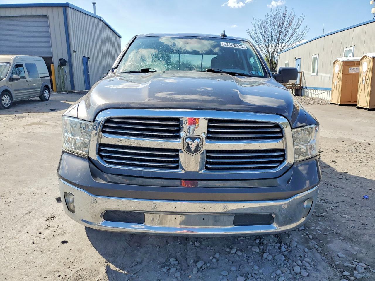 2017 Dodge RAM 1500 SLT