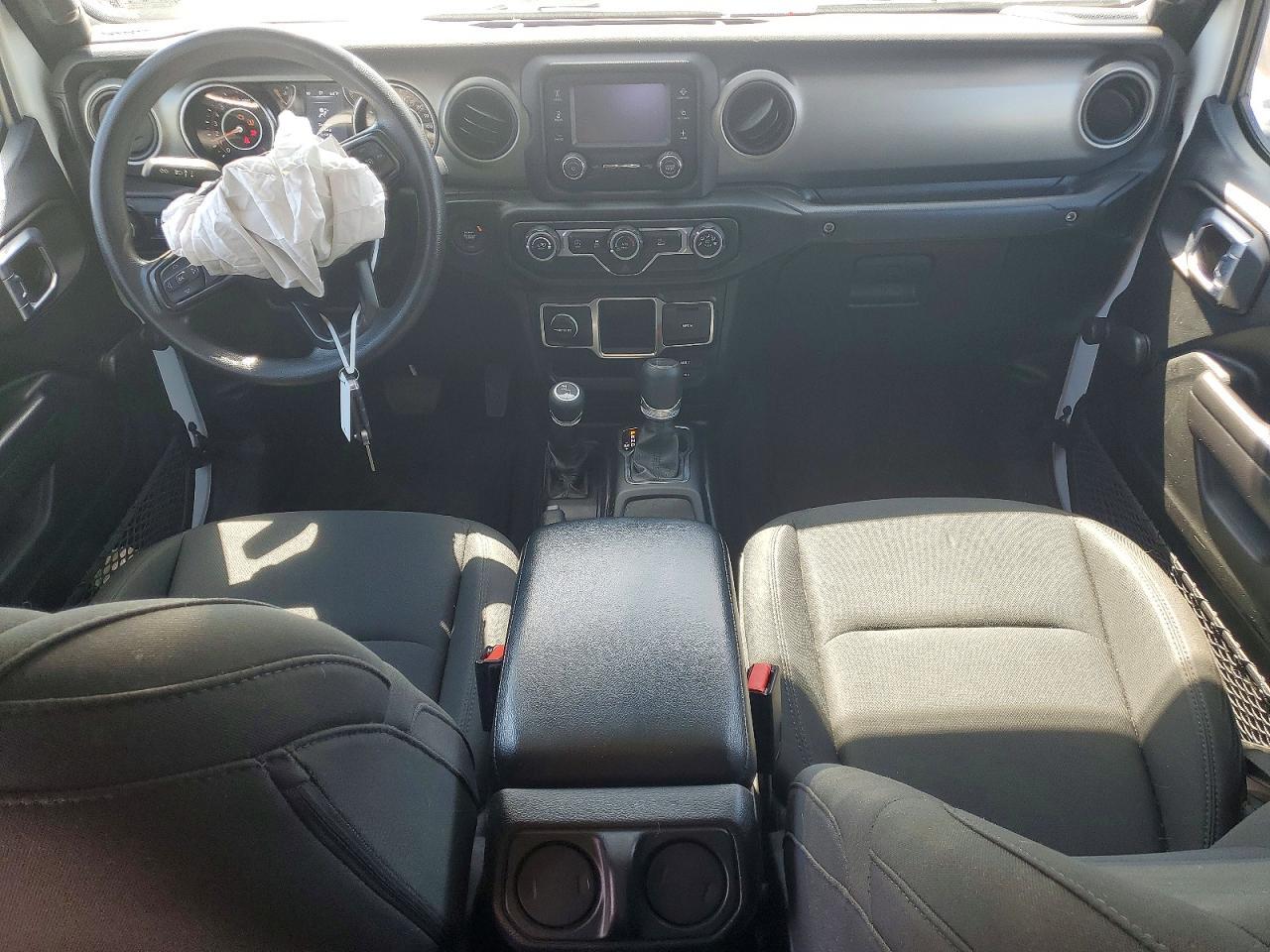 2021 Jeep Gladiator Sport