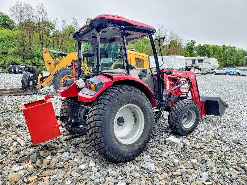 2023 Mahindra 2660 Tractor