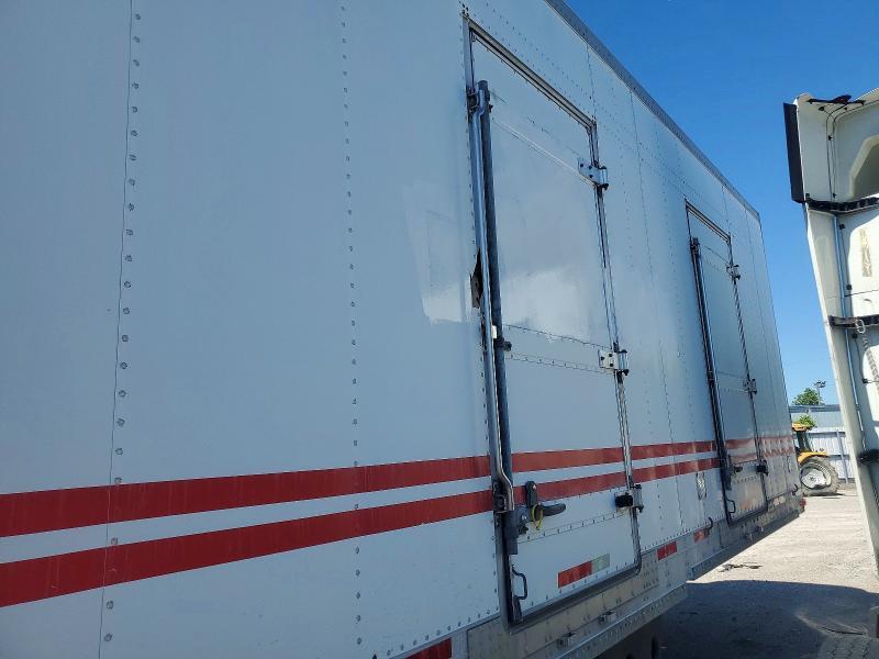 2011 Utility VS2RA Refrigerated Van Trailer
