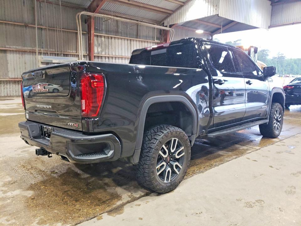 2024 GMC Sierra K1500 AT4