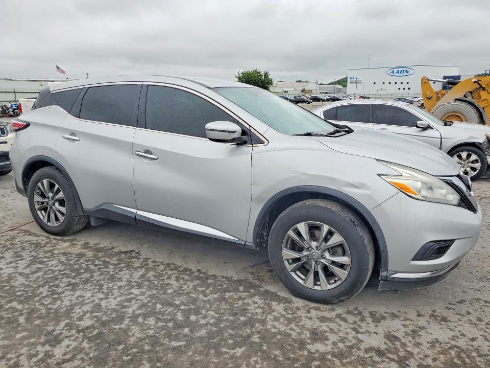 2016 Nissan Murano s