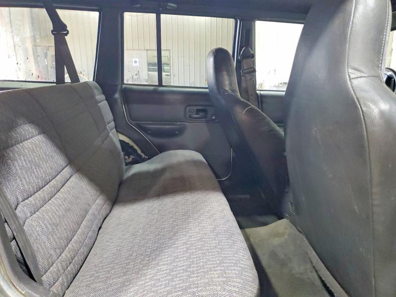 1999 Jeep Cherokee Sport