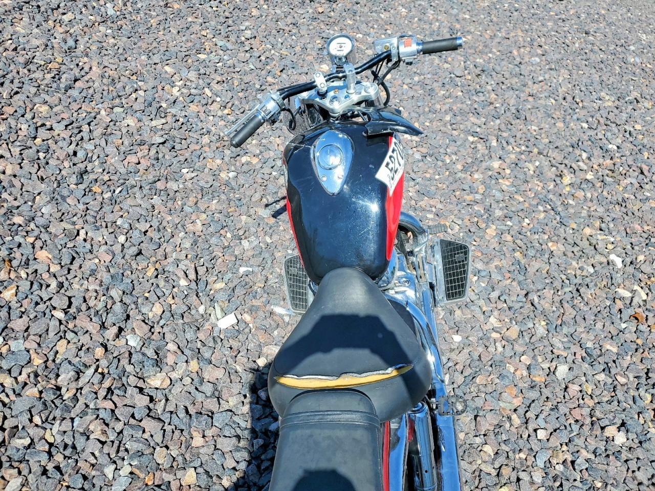 2000 Honda VT750 CD2