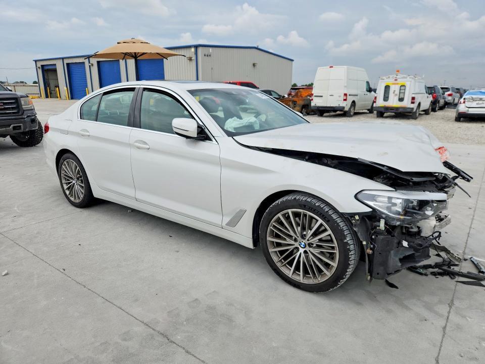 2020 BMW 540 i