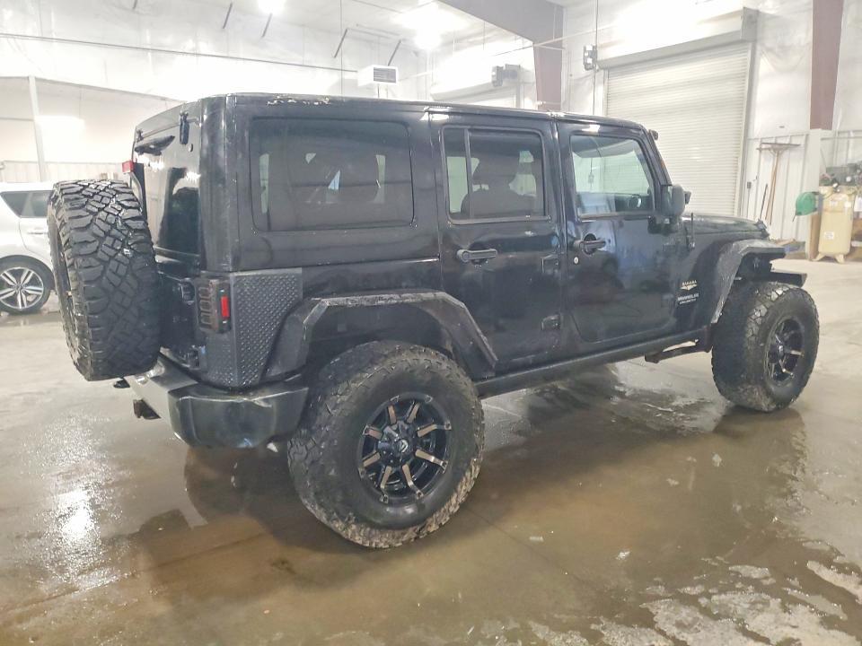 2013 Jeep Wrangler Unlimited Sahara