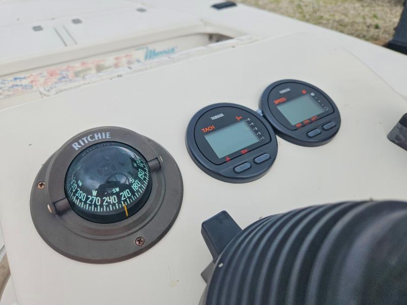 2001 Maverick Boat Co. Boat-Boat