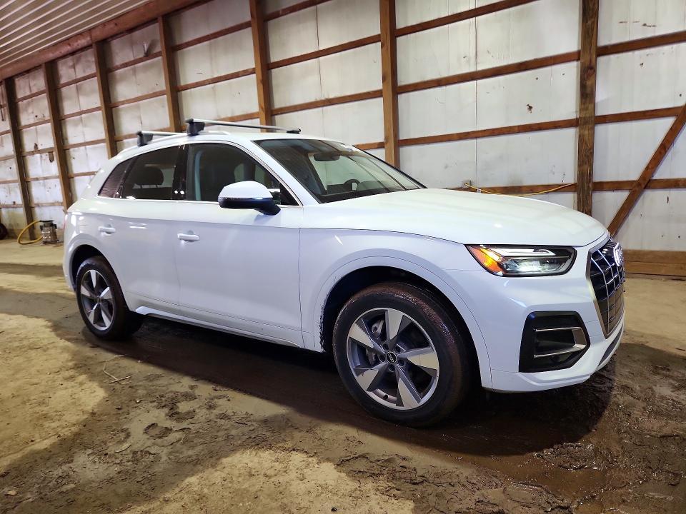 2023 Audi Q5 Premium Plus 40