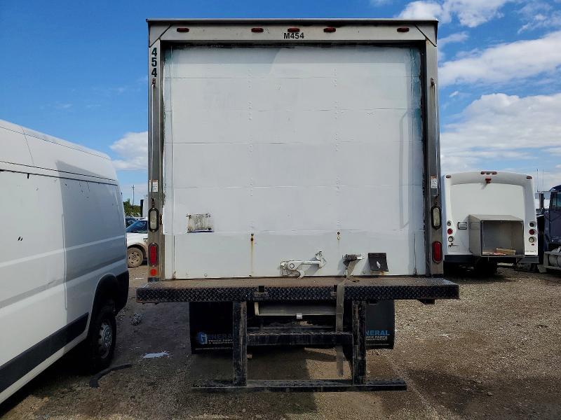 2009 International 4300 BOX Truck