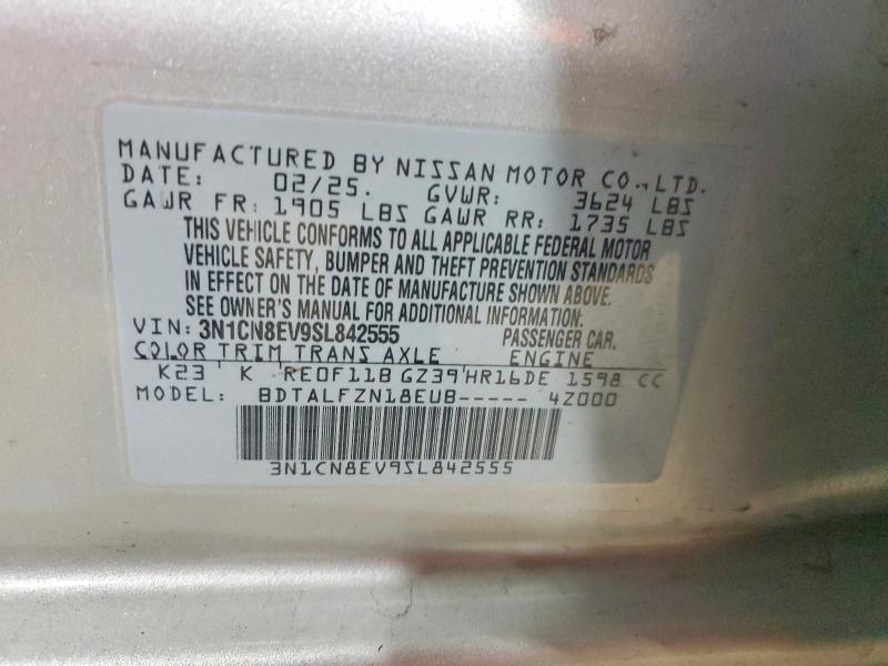 2025 Nissan Versa sv