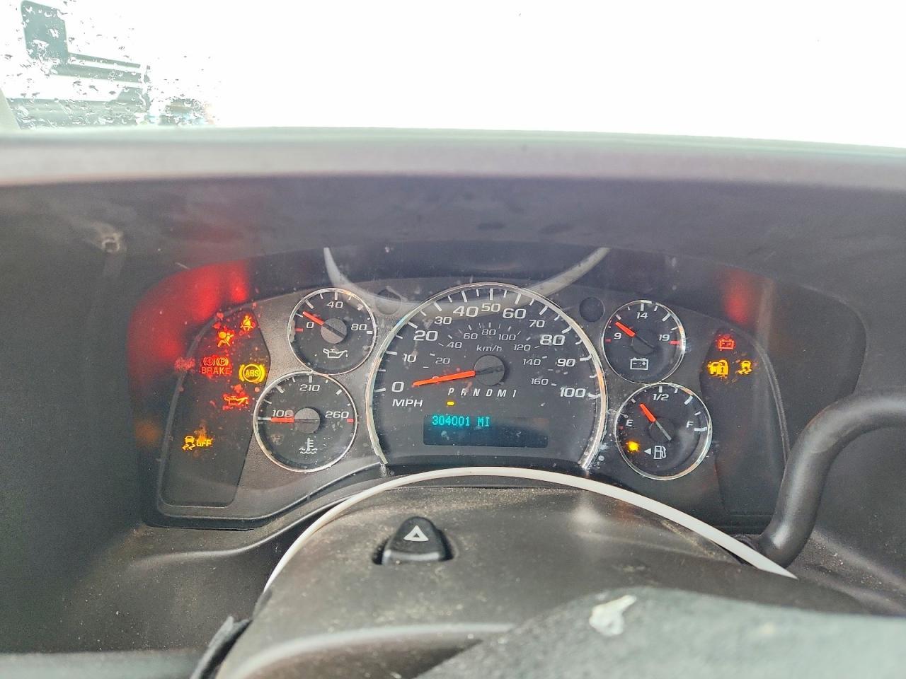 2019 Chevrolet Express BOX Truck