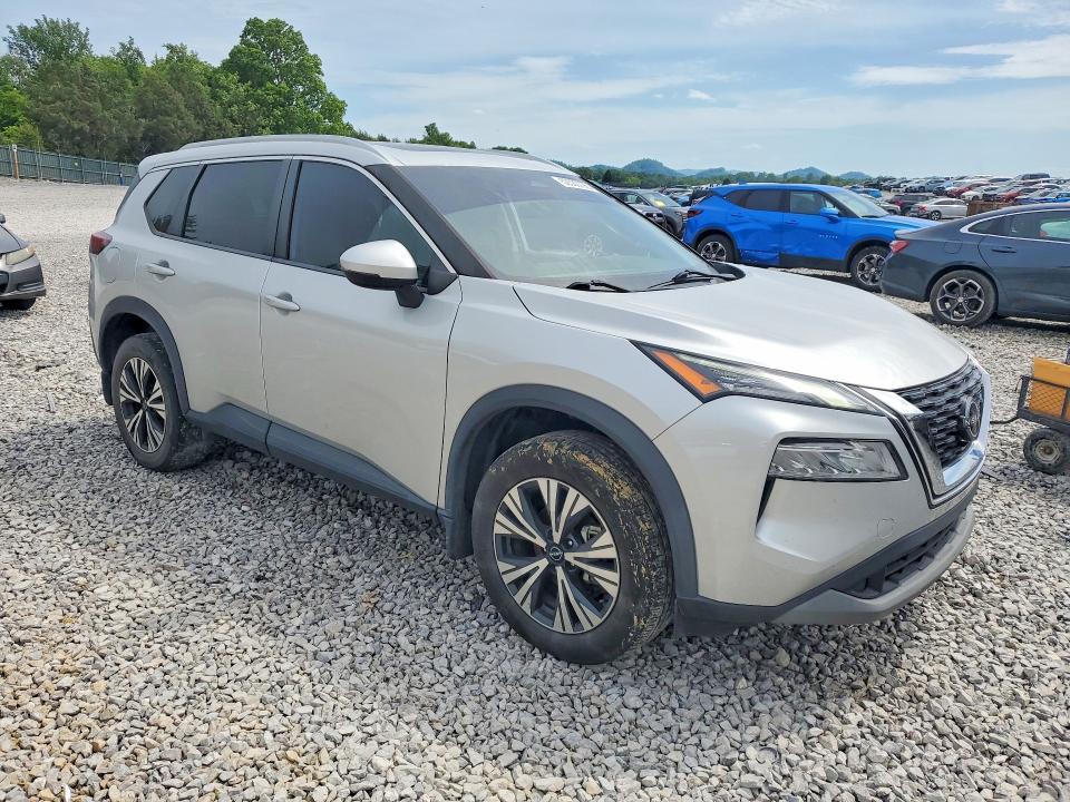 2022 Nissan Rogue sv