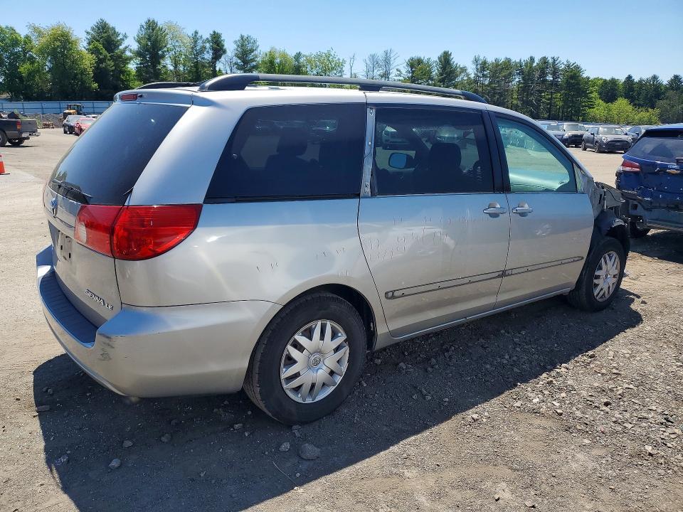 2006 Toyota Sienna le 7 Passenger