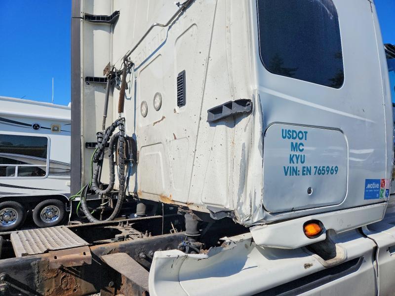 2014 International Prostar Semi Truck
