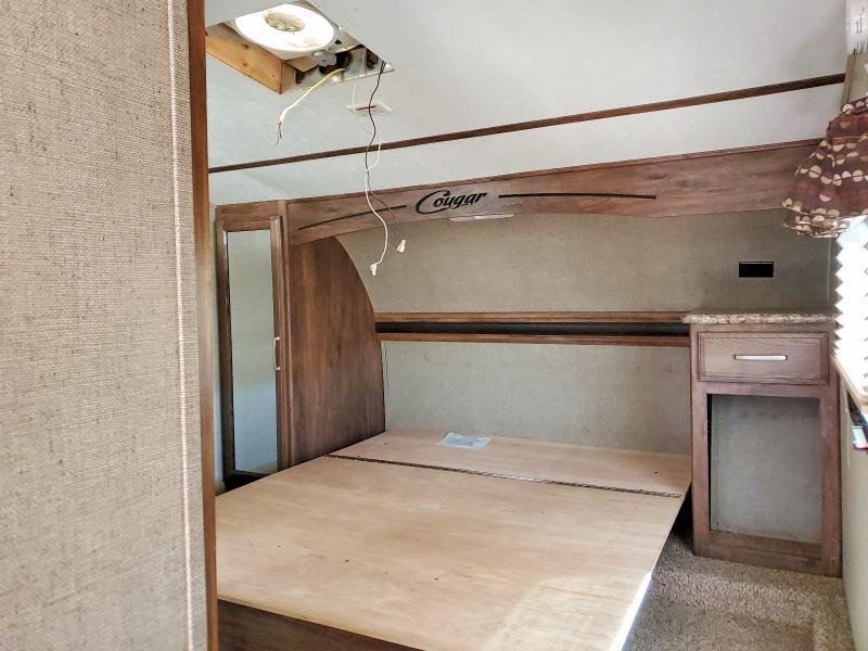 2016 Keystone Tone Cougar Camper