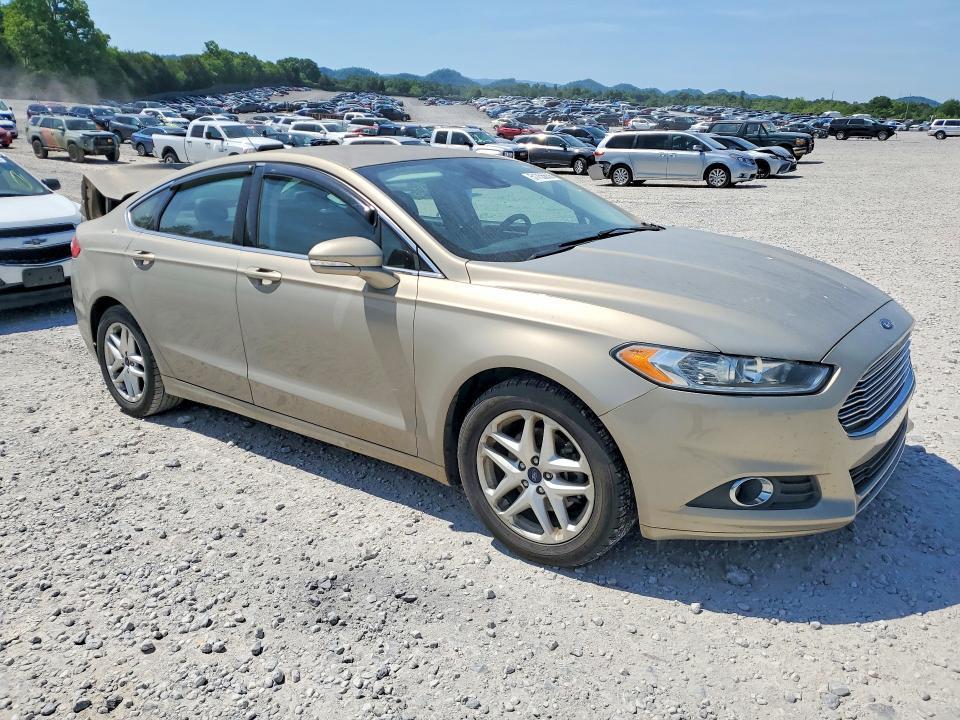 2016 Ford Fusion se