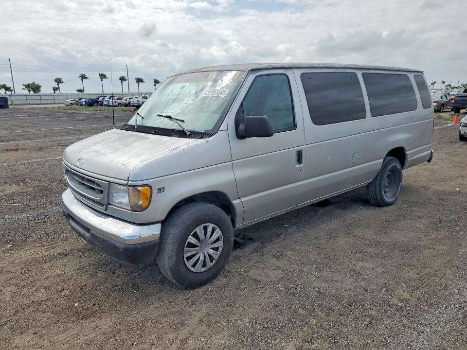 2002 Ford Econoline E350 Super Duty Wagon