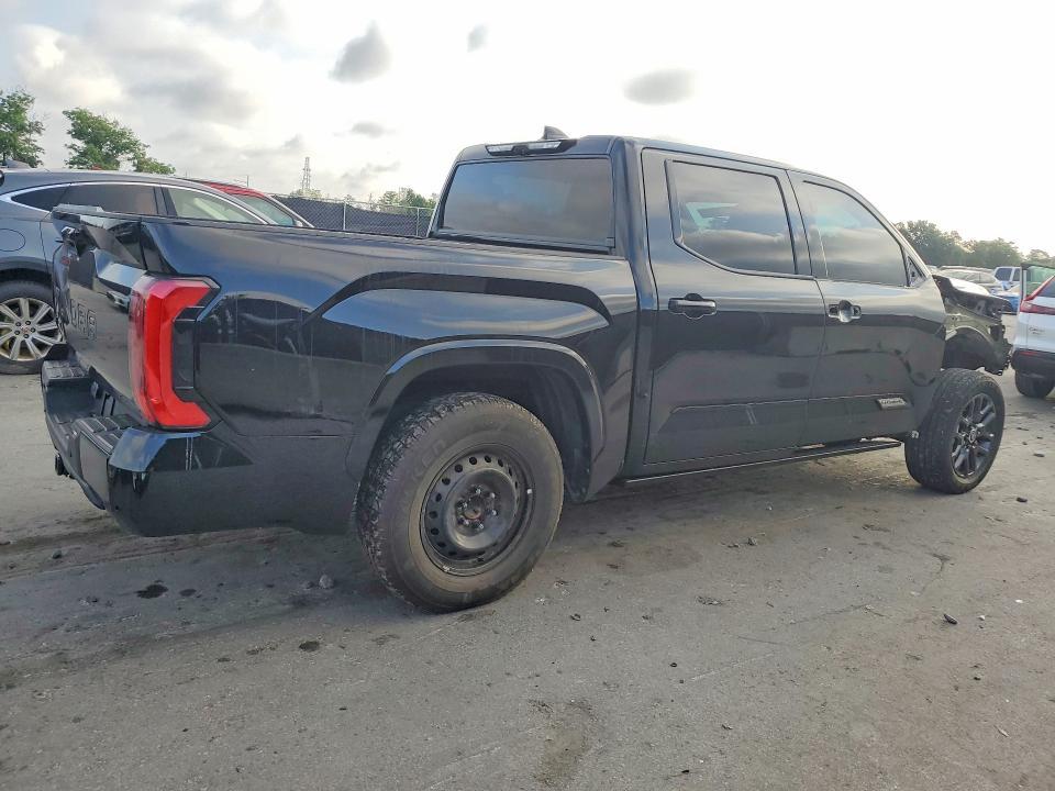 2023 Toyota Tundra Platinum HV