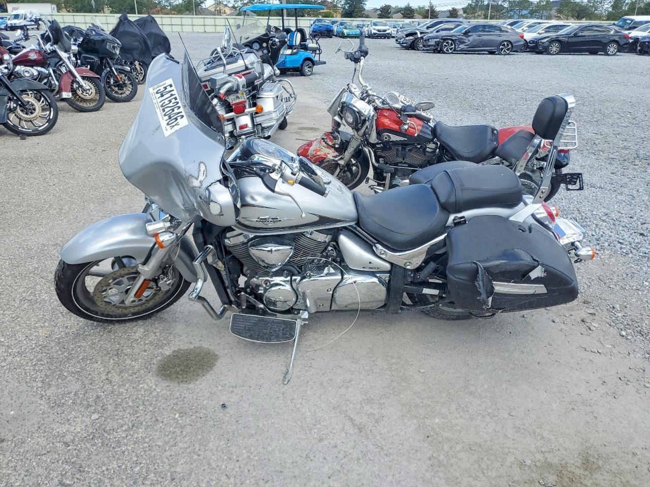 2019 Suzuki VL1500 B