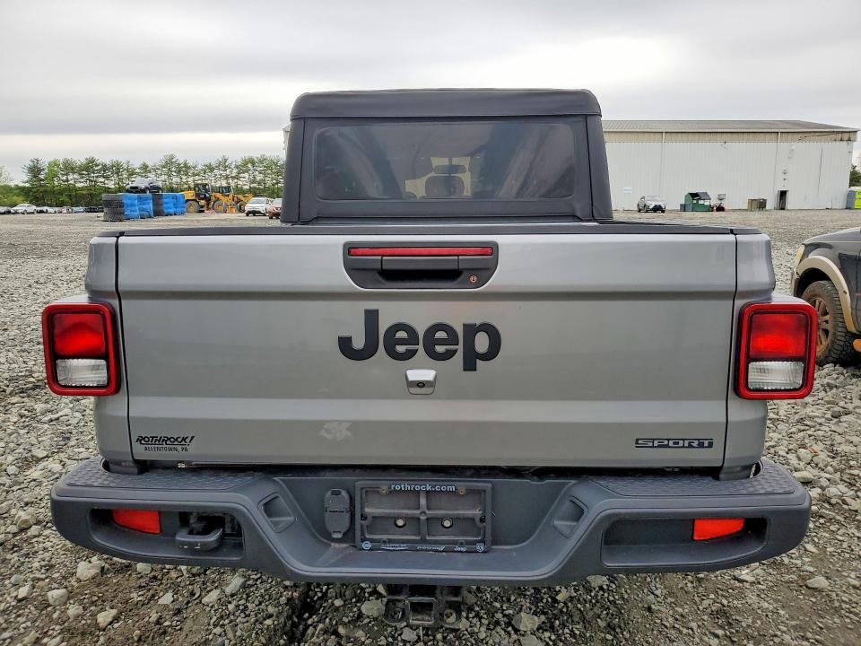 2020 Jeep Gladiator Sport