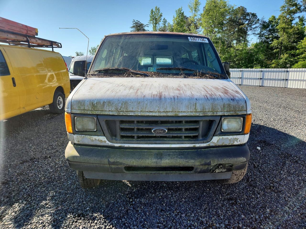 2003 Ford Econoline E350 Super Duty Wagon
