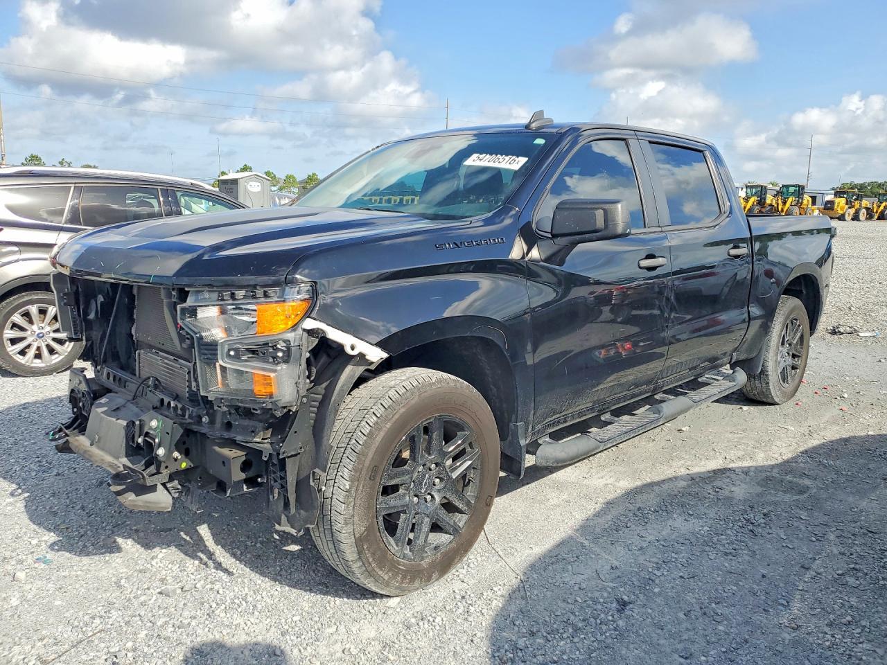 2022 Chevrolet Silverado C1500 Custom