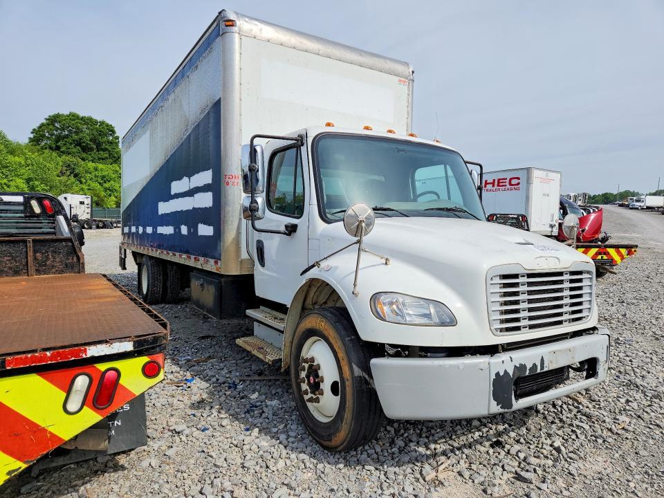 2017 Freightliner Business Class M2 BOX Truck