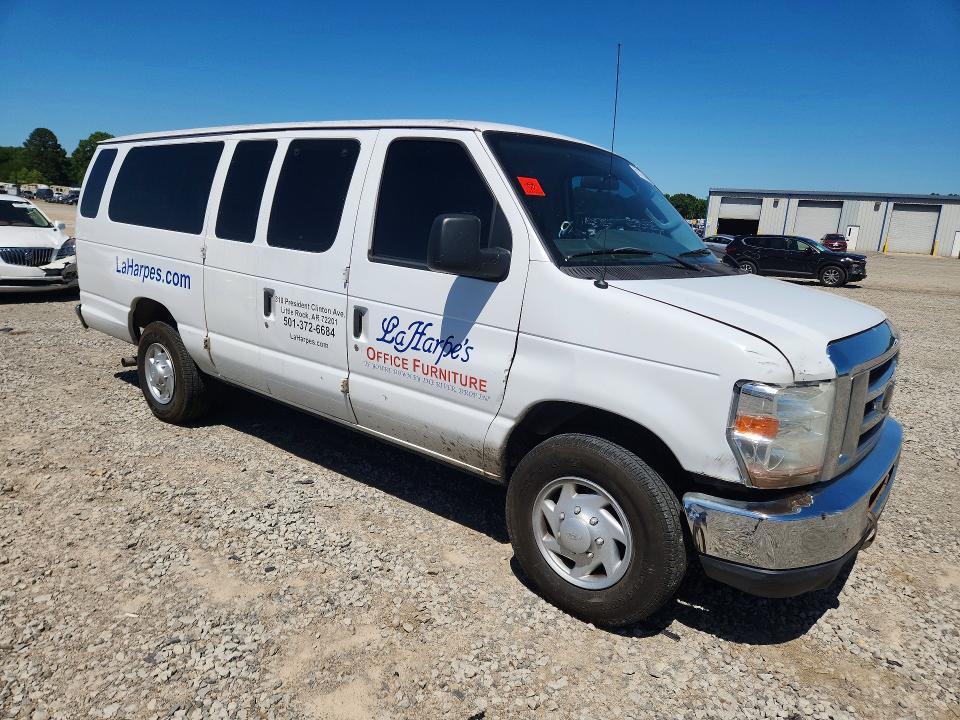 2014 Ford Econoline E350 Super Duty Wagon