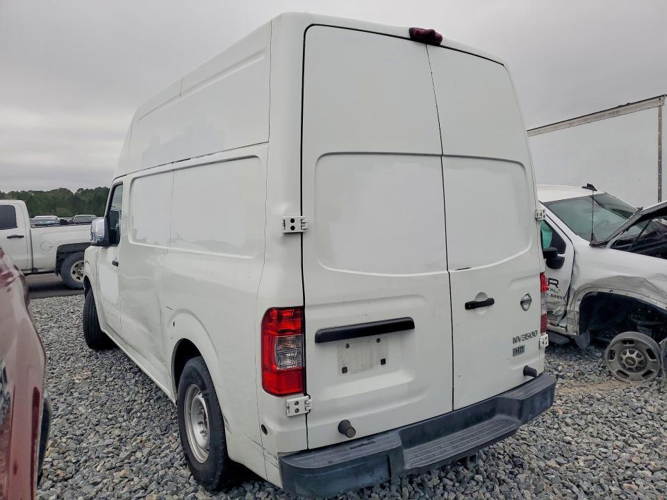2014 Nissan NV 2500 HD S