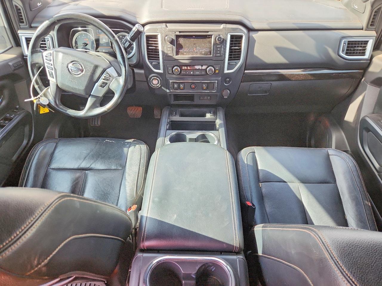 2019 Nissan Titan SL
