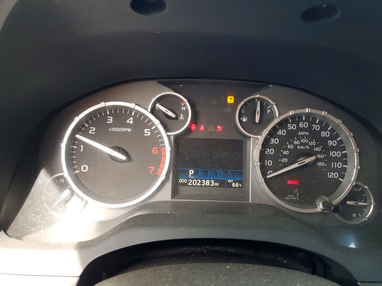 2016 Toyota Tundra SR5