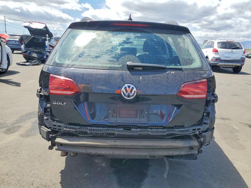 2019 Volkswagen Golf Sportwagen s