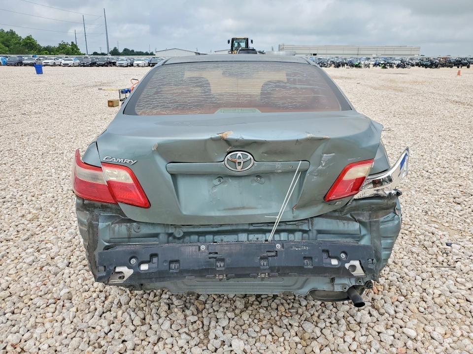 2009 Toyota Camry le