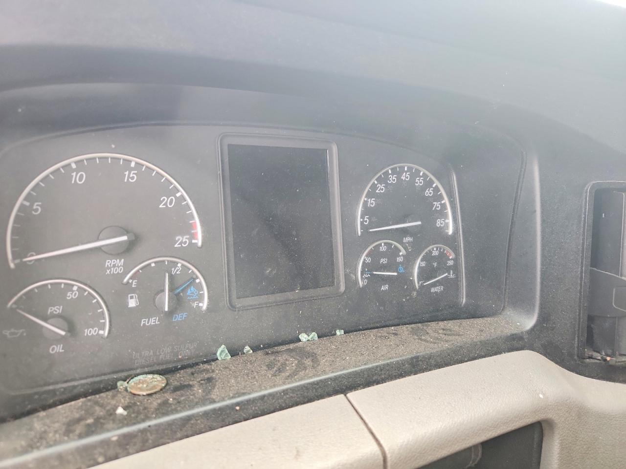 2021 Freightliner Cascadia 126 Semi Truck