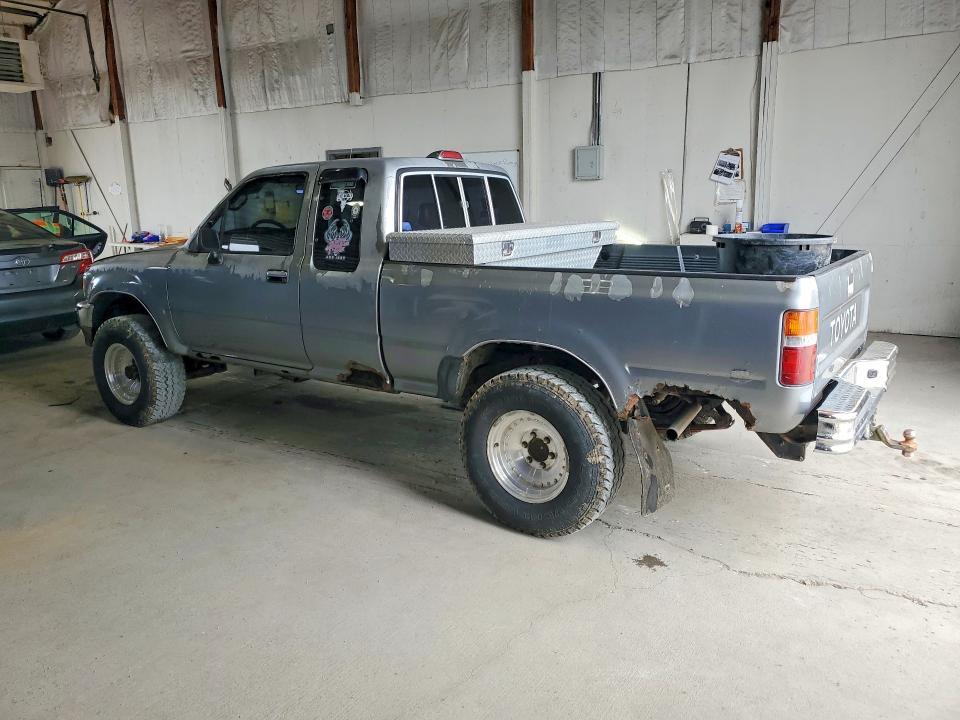1994 Toyota Pickup DX